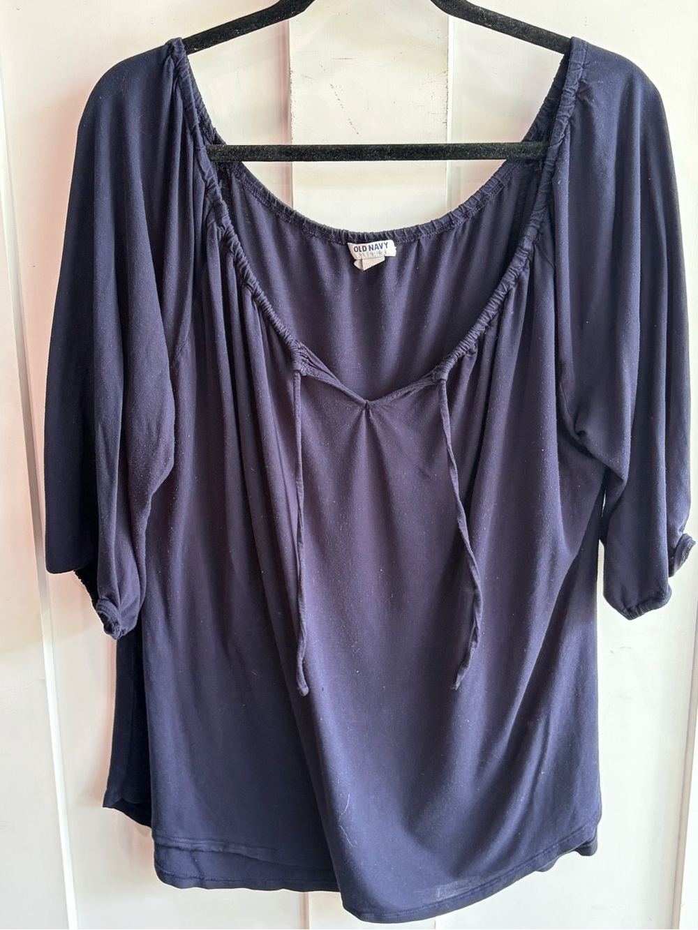 Old Navy Navy Tie-Front Long Sleeve Scoop-Neck Top